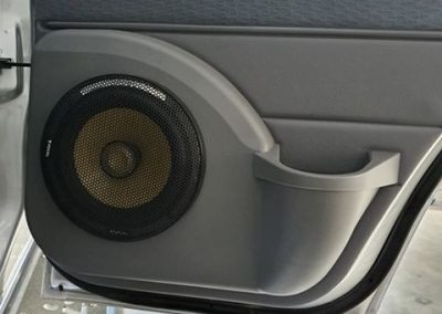 Rear speaker pod